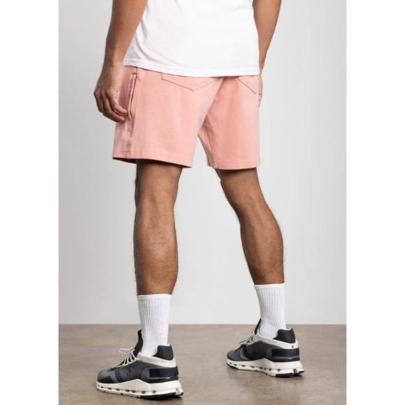 NWT 686 Everywhere Double Knit Performance Shorts, Size XLarge, Color Rosette - Picture 2 of 15